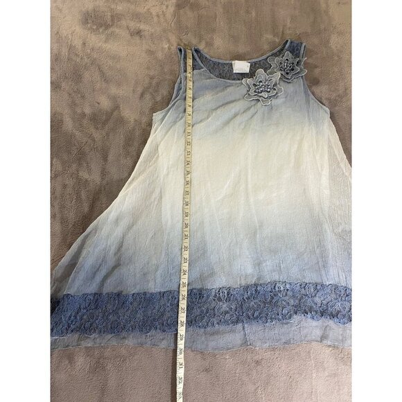 Fleur De Lis Women's Blue And White Ombra Soft Layered Blouse - Medium - Picture 6 of 13